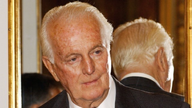 'French Fashion Designer Hubert De Givenchy, 91, Is Dead'
